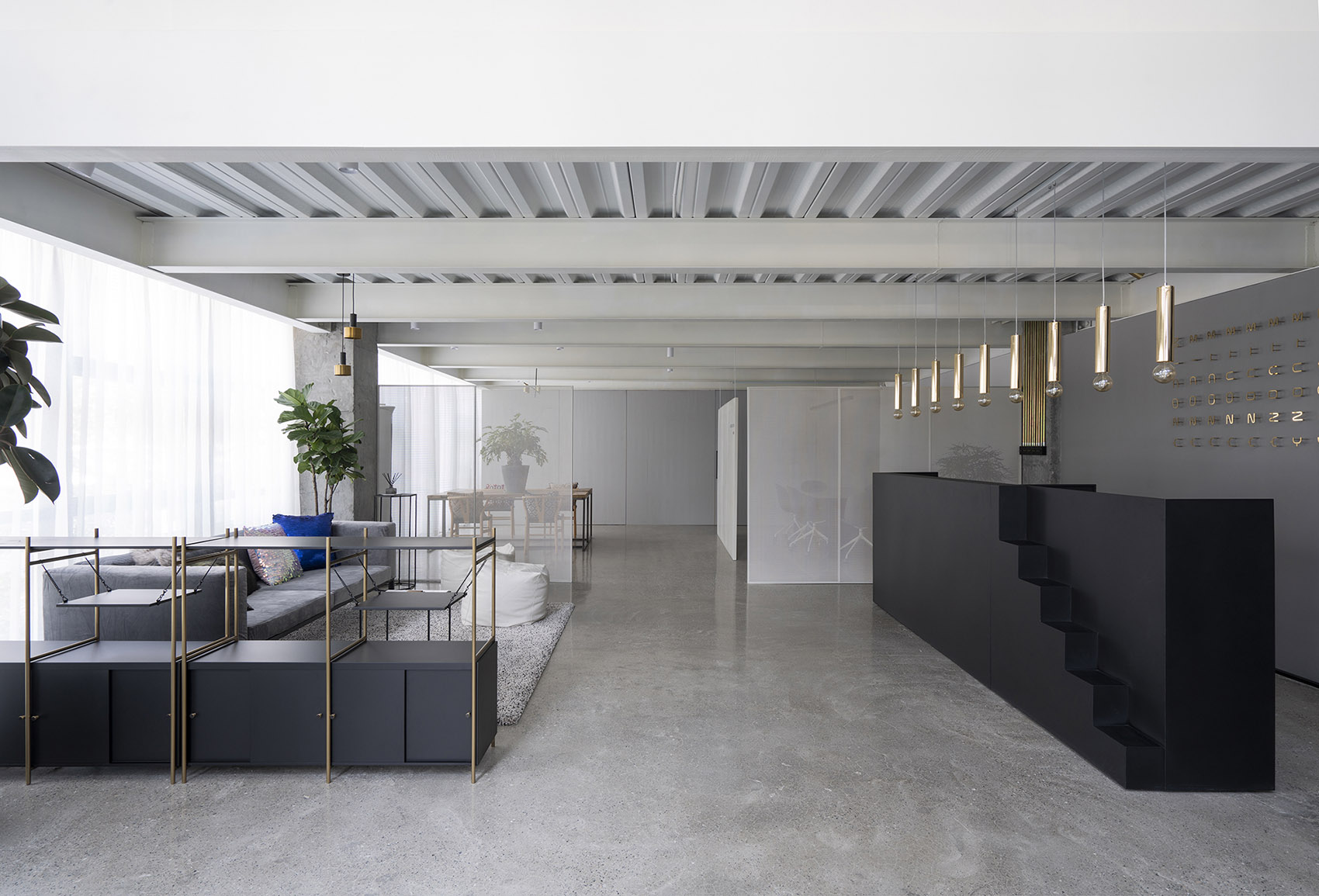 1756712912980266.jpg 1.jpg